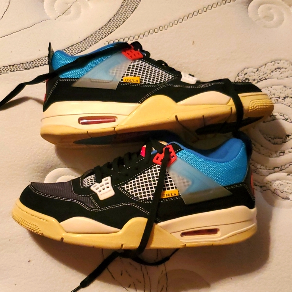 Shoes